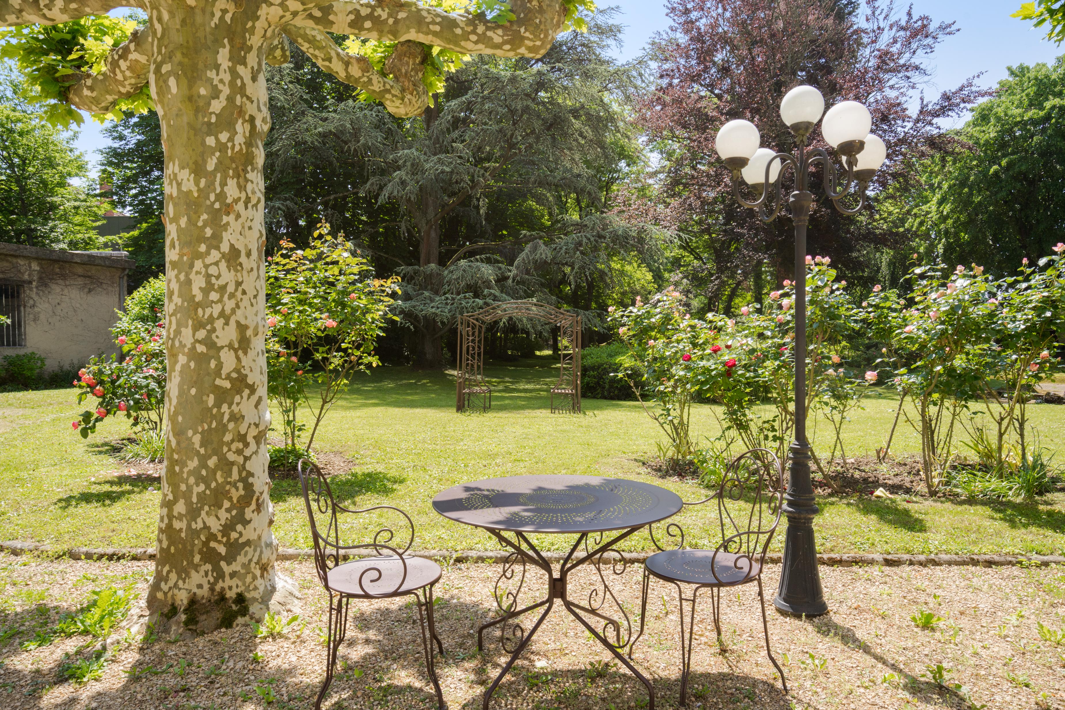 The Originals Boutique, Hotel Terminus, Bourg-En-Bresse Gare מראה חיצוני תמונה